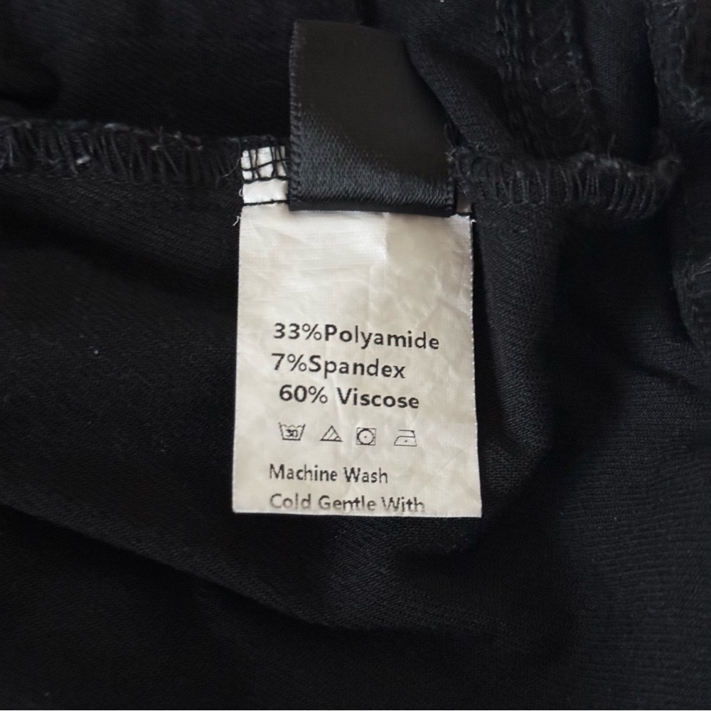 SHEIN Faux Leather Pants - Picture 4 of 4
